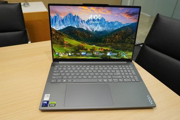 Lenovo Yoga Pro 9i Aura Edition: A Tandem OLED Powerhouse That Challenges the Premium Laptop Status Quo