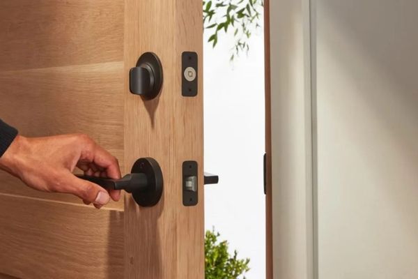 Level Lock Pro Review: Matter, Thread, and Home Key Excellence