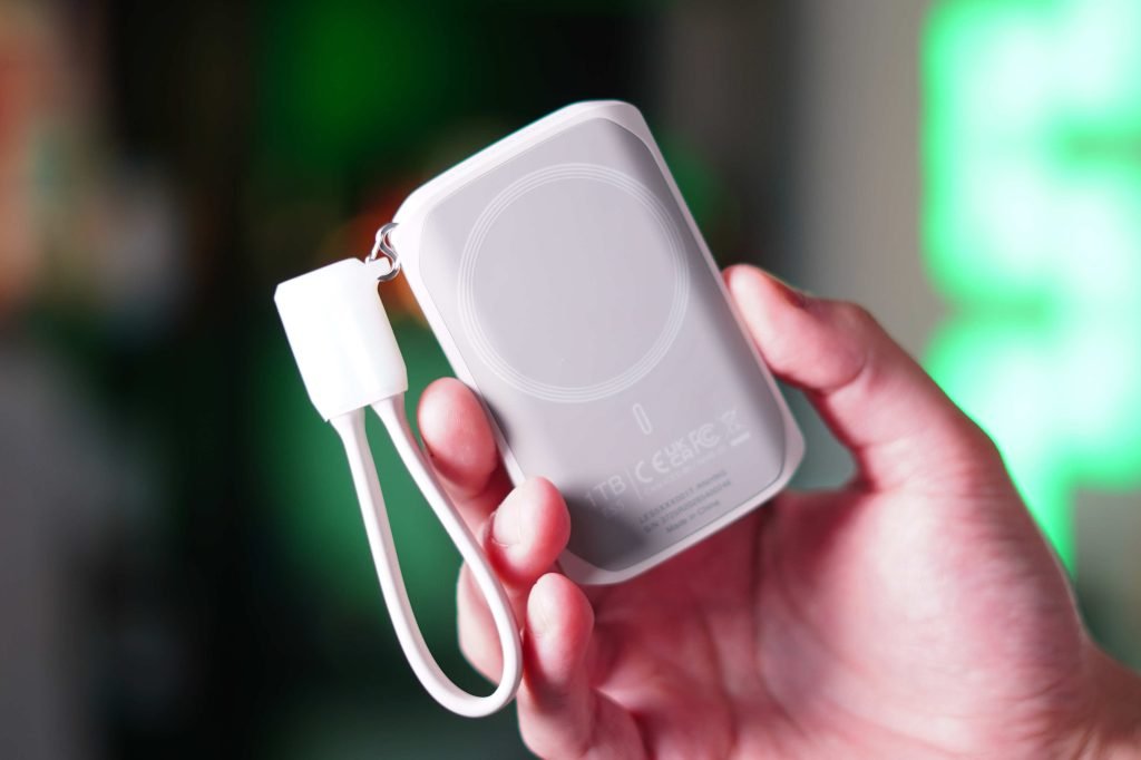 Lexar ES5 brings MagSafe convenience & ProRes SSD speeds - 9to5Mac