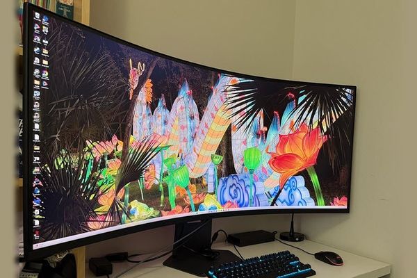 LG UltraGear 52G930B 52‑inch 5K Curved Gaming Monitor – In‑Depth Review