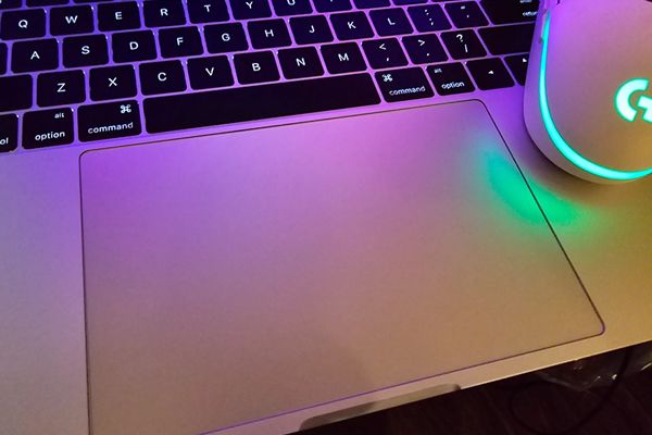 libinput 1.31 Brings Fast Three-Finger Swipes and Configurable Touchpad Timings