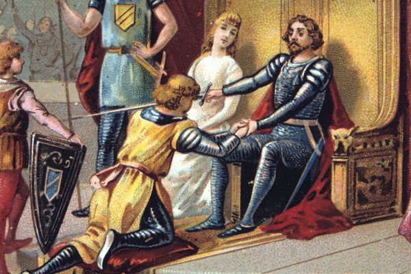 LinkedIn Recruiter Spam Hijacked by Prompt Injection – AI Replies in Old English and Calls User ‘My Lord’