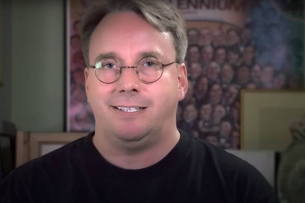 How Linux Evolved From Linus Torvalds' Solo Project to Global Collaboration