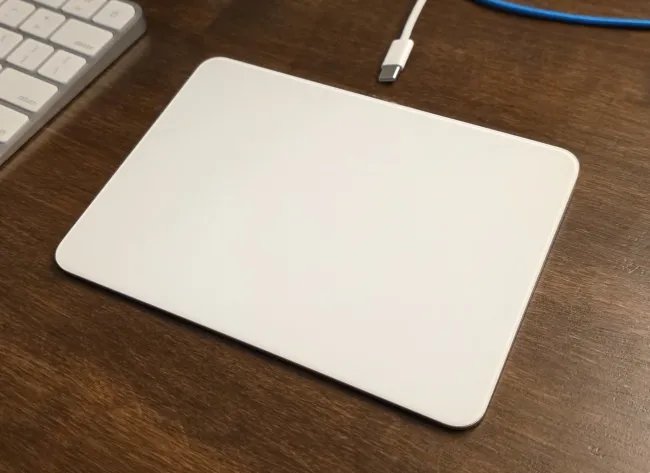 Apple Magic Trackpad 2