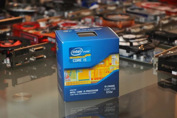 Linux 7.2 Adds Critical i915 Fix for Legacy Sandy Bridge Integrated GPUs