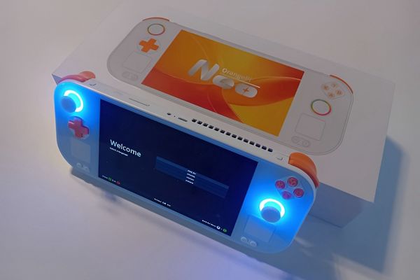 Orange Pi Neo Handheld Delayed as RAM and Storage Costs Spike