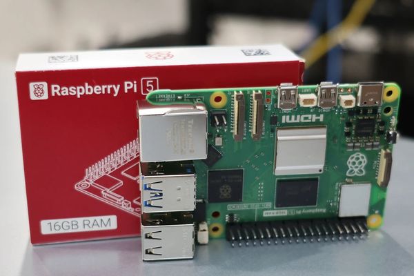 Linux hwmon driver adds voltage sensors for Raspberry Pi SBCs