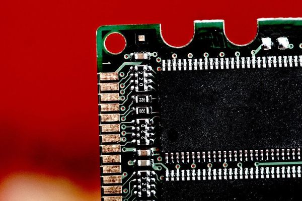 Linux RAM in 2025: The Real Numbers for Peak Performance