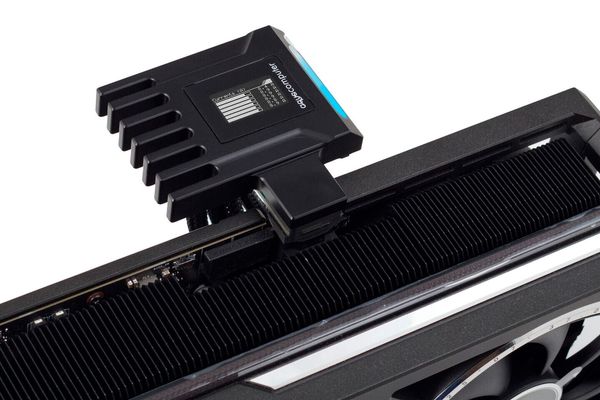 Aqua Computer's Ampinel Load-Balancing Adapter Finally Ships After Three-Month Delay