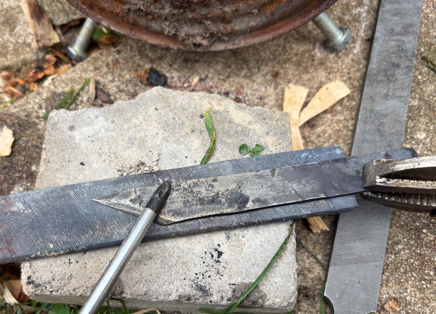 Tempering a marking knife