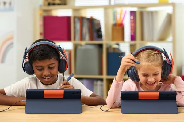 Logitech announces two new keyboard cases for iPad - 9to5Mac