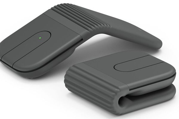 Logitech's Mobi Fold and the curious case of the AI-powered off switch