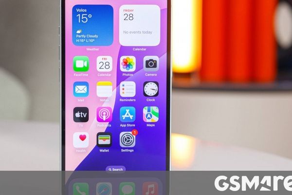 Apple Store Inventory Shortages Signal Upcoming iPhone 17e and Hardware Refresh Cycle