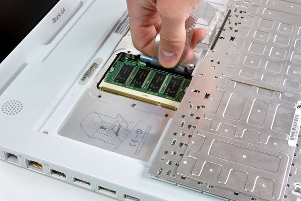How Apple's MacBooks Lost Their Repairability Magic