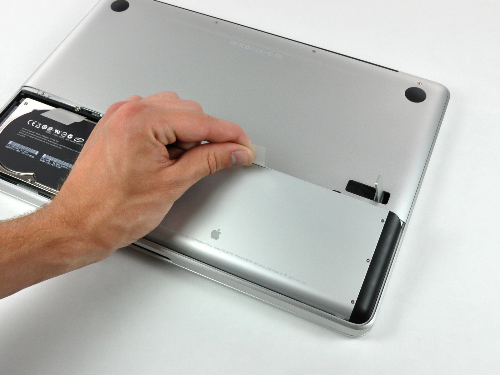 Macbook Neo Shows how far Apple’s repairability design has fallen - iFixit