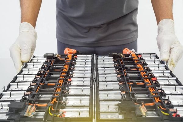 Machine Learning Cuts Lithium-Ion Battery Testing Costs by 95%, Accelerating Development