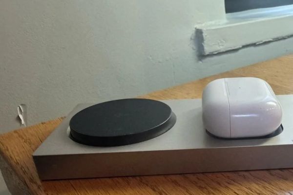 LISEN Qi2 3-in-1 Charging Station Review: The One Charger to Rule Your Desk