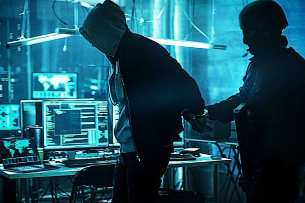 Dutch Police Arrest Man for Refusing to Delete Accidentally Shared Confidential Files