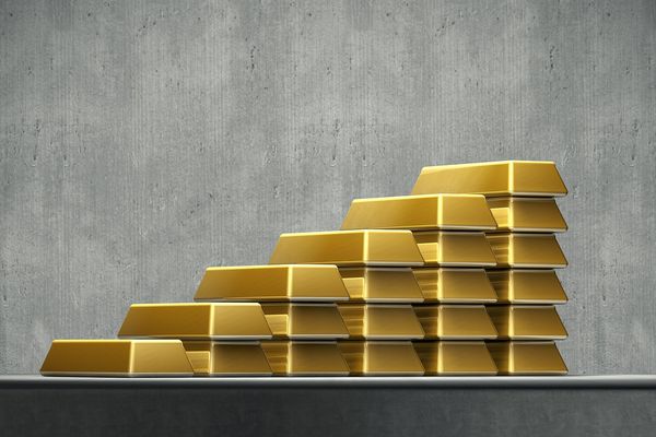 NVMe SSDs Now Pricier Than Gold by Weight as AI-Driven Shortage Intensifies