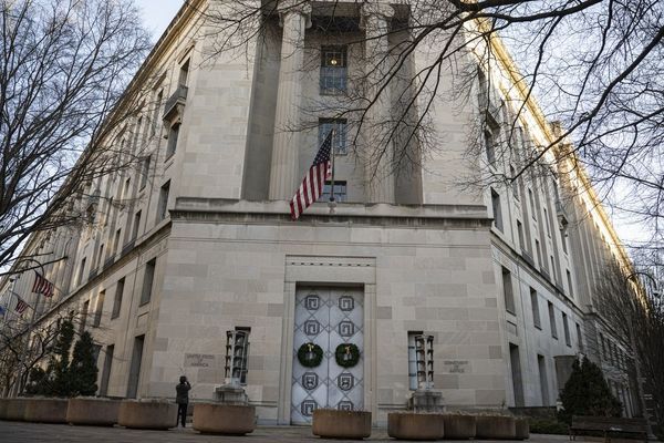 Congress Gains Unredacted Epstein Files Access: Implications for Transparency and Investigations