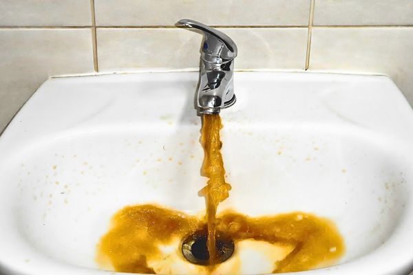 Data Center Water Consumption Crisis: Meta's Georgia Facility Sparks Environmental Concerns Amid Rising Hyperscaler Expansion