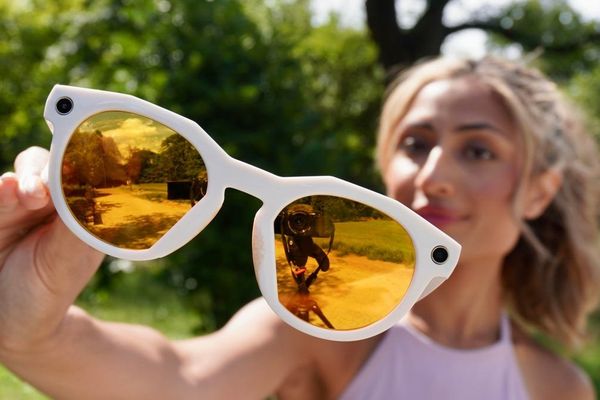 Meta's Smart Glass Showdown: Ray-Ban Elegance vs. Oakley Endurance