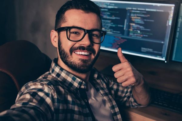 Microsoft Shifts Visual Studio AI Focus to Reliability and IntelliSense Prioritization