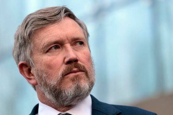 Mike Johnson can't count on Thomas Massie: Behind the scenes