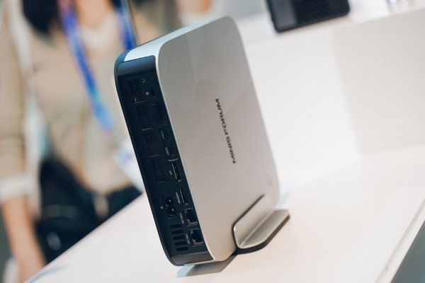 Minisforum EliteMini M2 Pro Debuts with Panther Lake CPU and Competitive Arc B390 Graphics