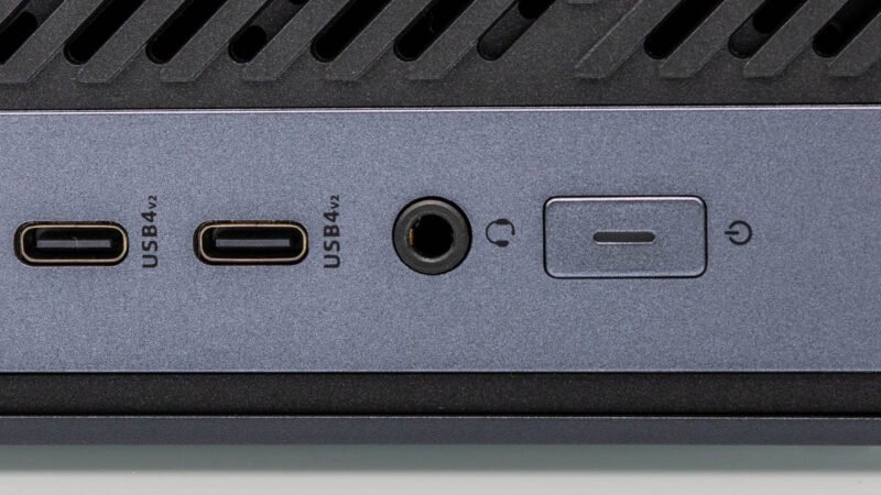 Minisforum MS 02 Ultra 3.5mm Audio Jack 2