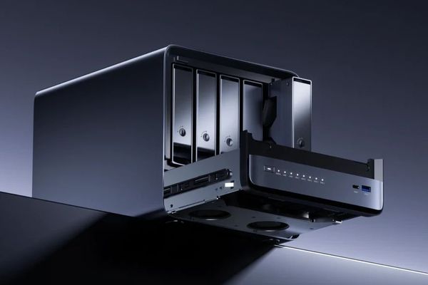 MINISFORUM N5 Max: A Strix Halo NAS That Doubles as a Local AI and Build Box for $2,469