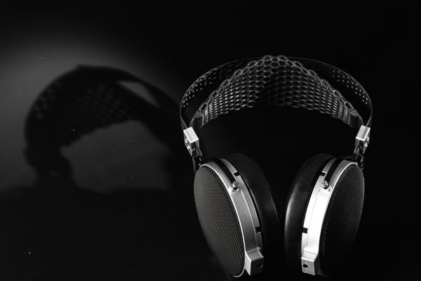 Moondrop Skyland Planar Headphones Launch with Full Drive Technology