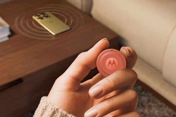 Moto Tag 2 Review: A Significant Upgrade for Item Tracking with Extended Battery Life