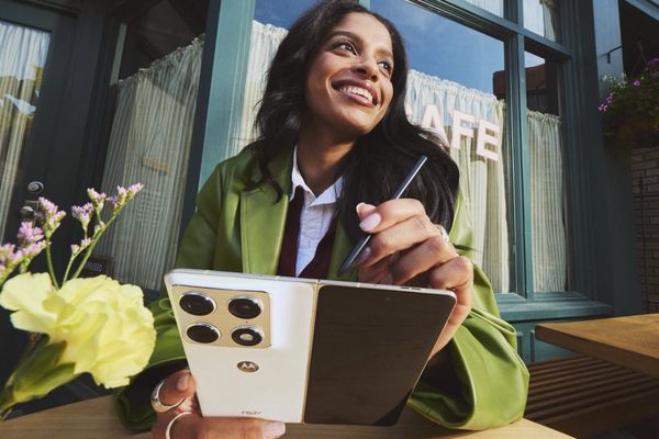 Motorola Razr Fold Pricing Confirmed: €1,999 Ultra-Premium Foldable Targets Galaxy Z Fold7 and Pixel 10 Pro Fold