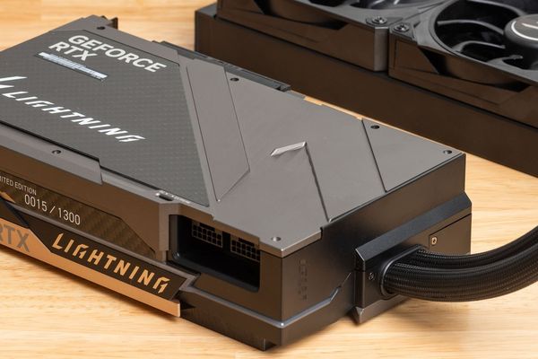 MSI GeForce RTX 5090 Lightning Z Review: A $5,090 Powerhouse That Redefines Extreme GPU Performance