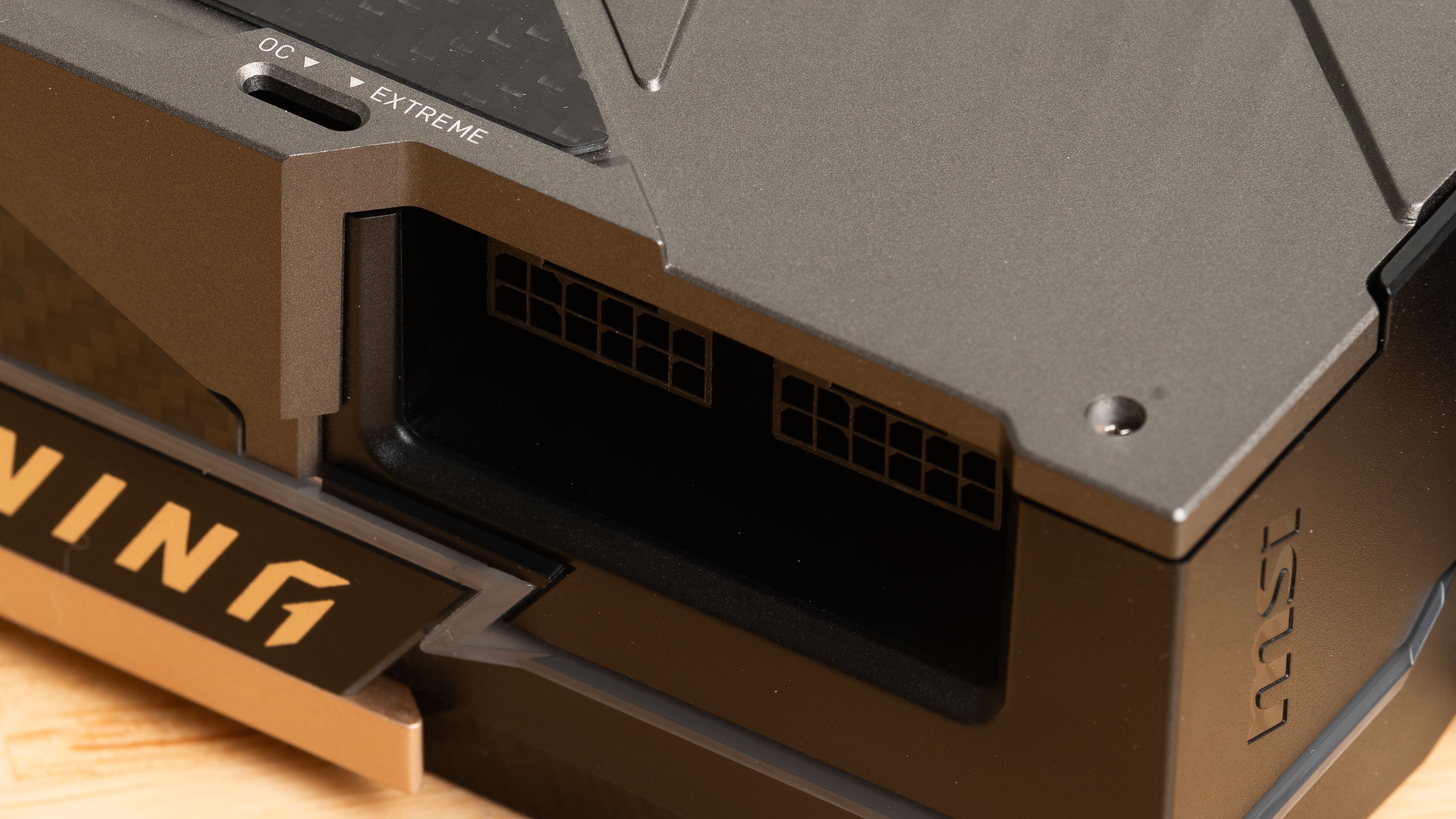 MSI GeForce RTX 5090 Lightning Z