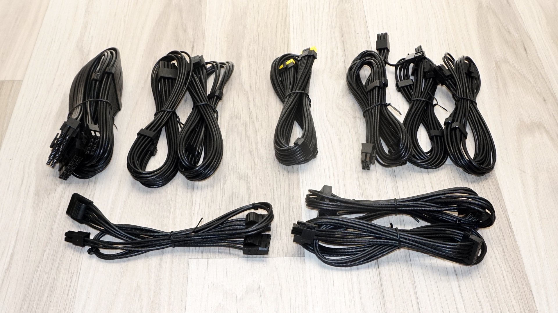 MSI MAG A1200PLS PCIe 1200W