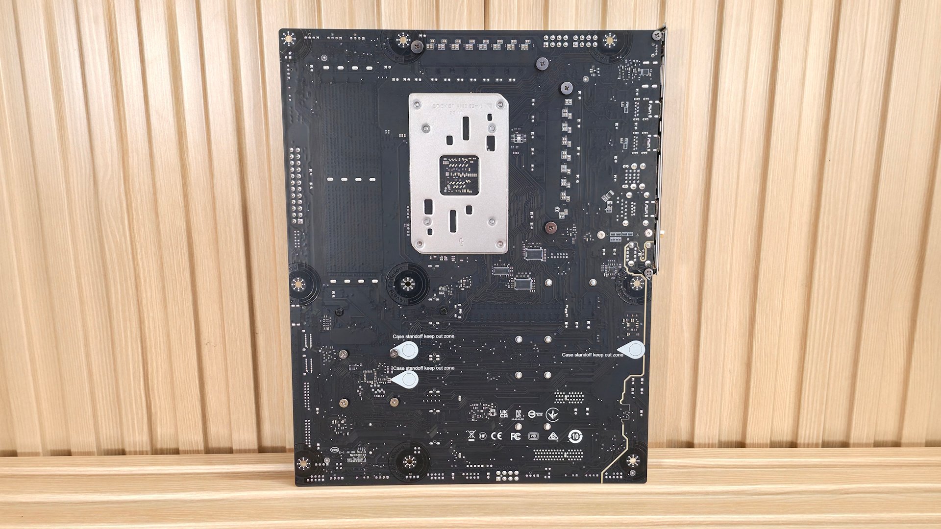 MSI MAG B850 Tomahawk Max Wifi II - board pictures