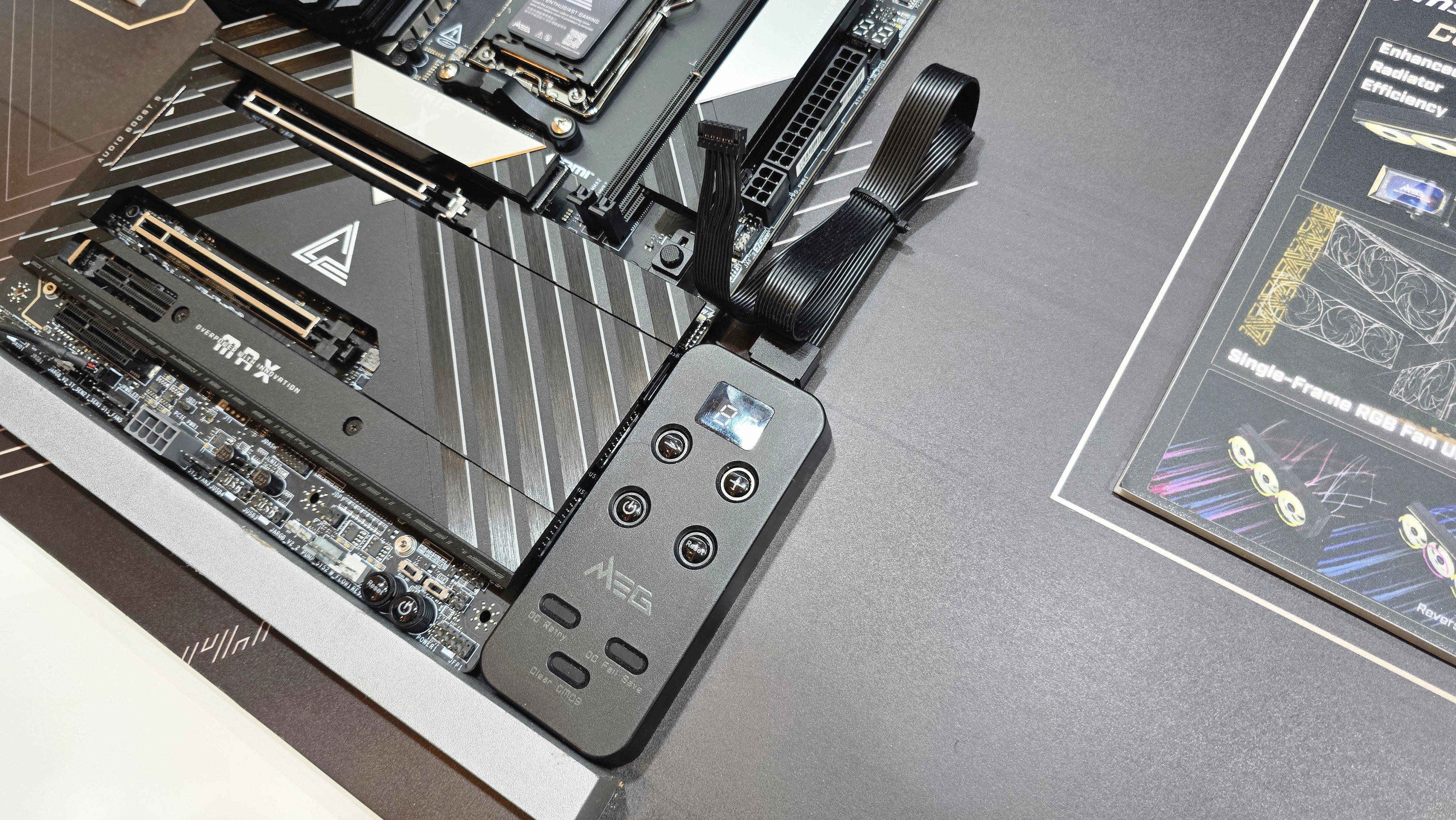 MEG X870E Unify-X Max