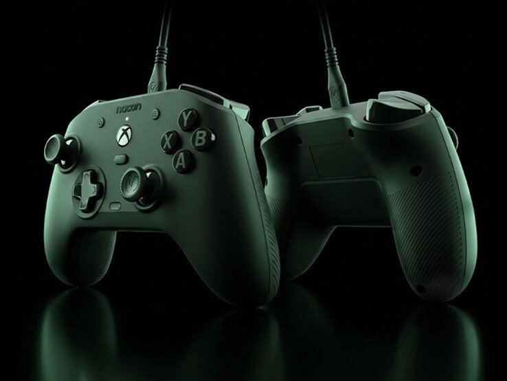 Nacon Revo X controller is a €39.90 Xbox controller with Hall effect sticks