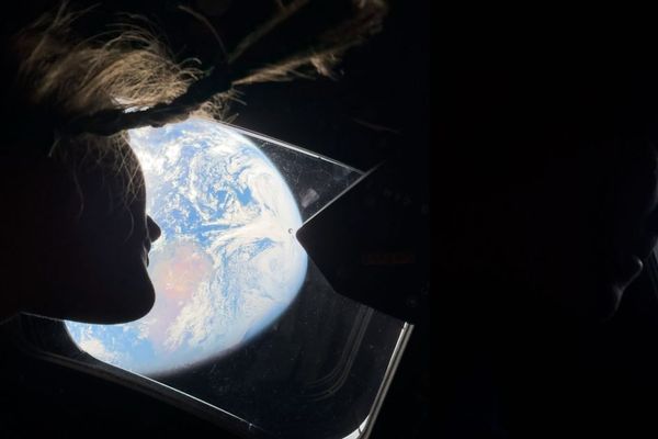 NASA Astronauts Capture Earth from Artemis Mission Using iPhone 17 Pro Max