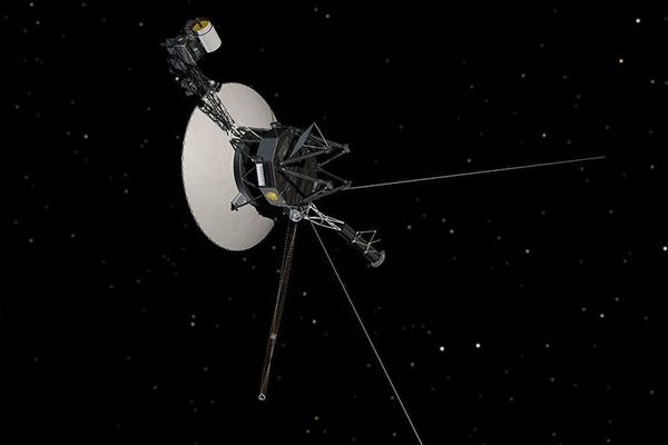 NASA's 'Big Bang' Power Plan Aims to Extend Voyager Probes' Historic Mission