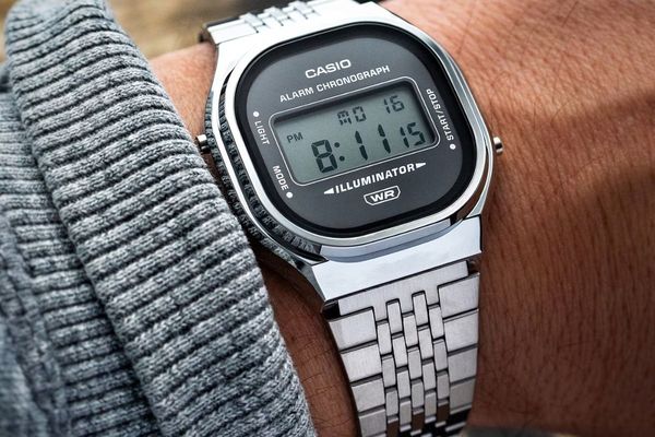 Casio Vintage A140WE Metal‑Strap Watches Launch in the UK