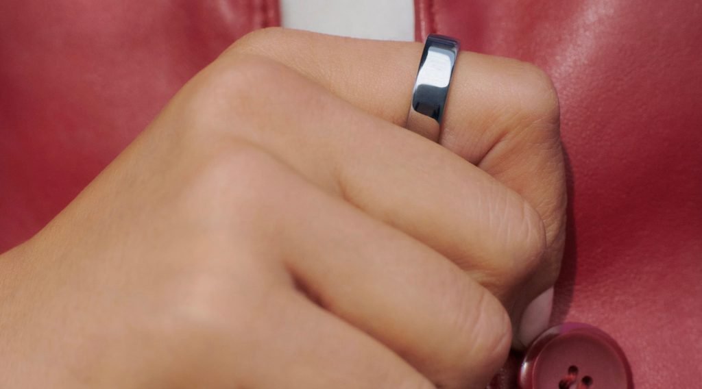 New Oura Ring 5 unveiled with dramatically smaller design, hypertension detection, more - 9to5Mac