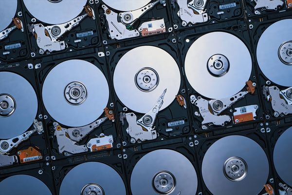 RAM Prices Plummet in Germany While US Sees Modest Gains as SSD and HDD Costs Surge