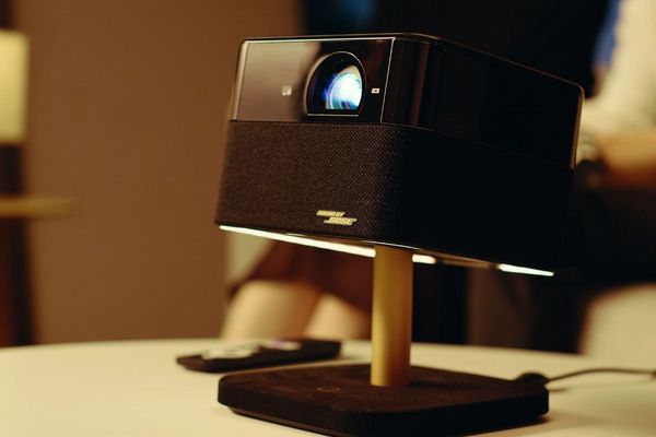 Epson Launches Premium Lifestudio Flex Special Lux Edition EF-73 Projector