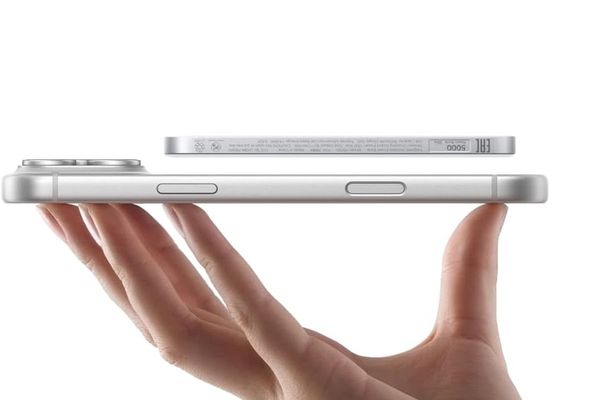Ugreen MagFlow Air Magnetic Power Bank Gets White Variant in EU, Drops to €44.99