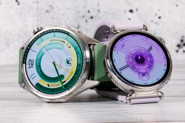 Huawei Watch NFC Payments Get Major Upgrade with Curve Pay Support