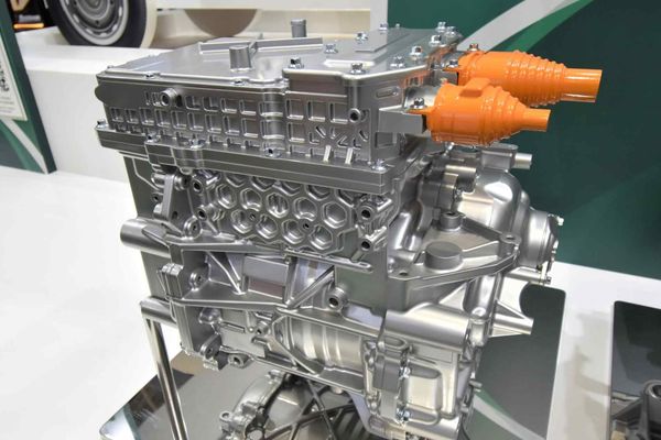 Nissan Cancels UK E‑Axle Plant as European EV Demand Slumps