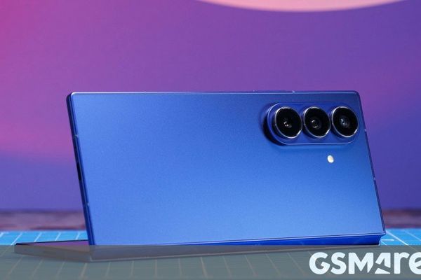 One UI 8.5 beta program opens for the Galaxy Z Fold7 and Z Flip7